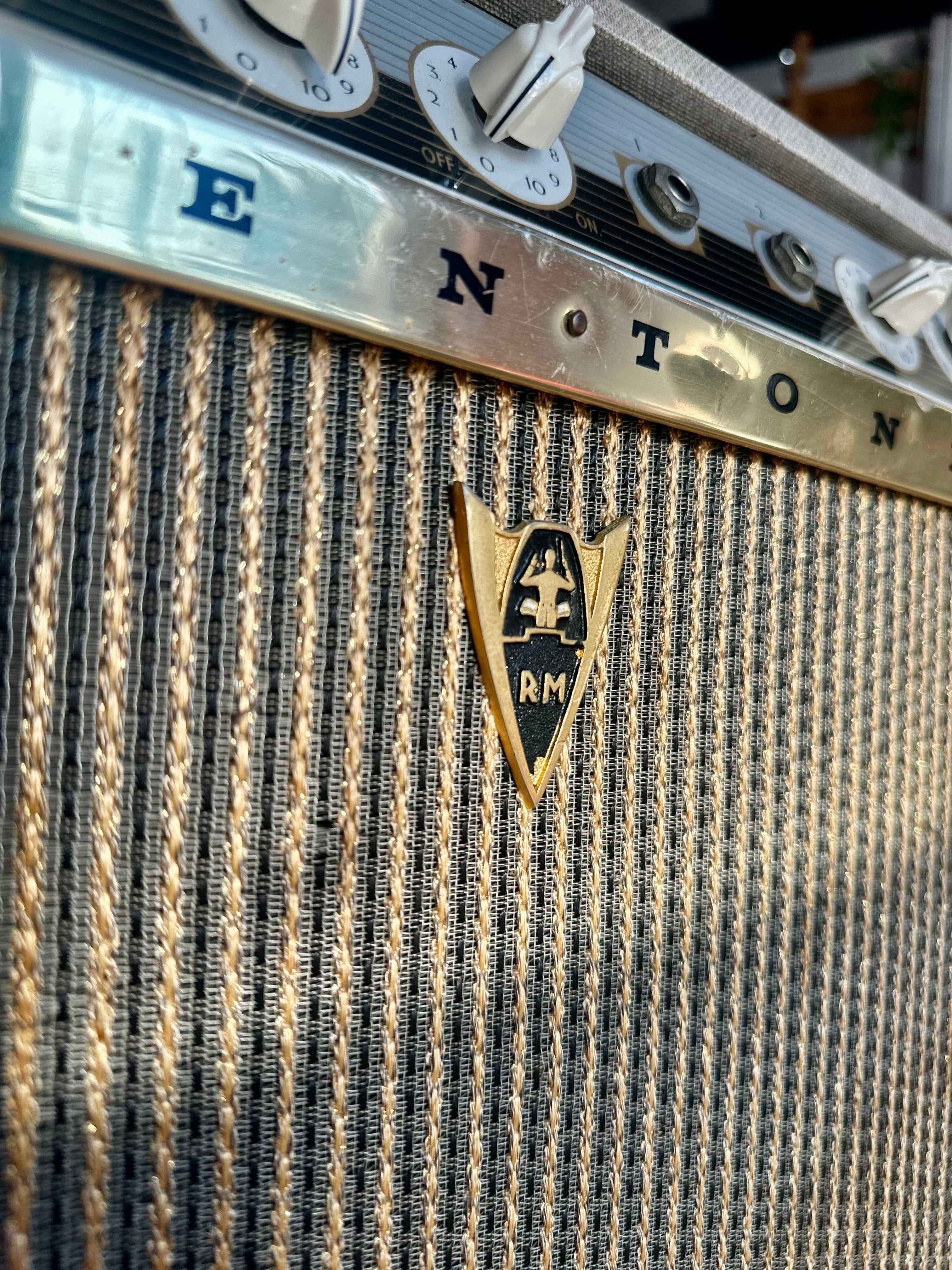 Goldentone | 1755 | 40w | 2x12 | Slimline Combo | 1965 | Re-Conditioned | Vintage Goldentone | 1755 | 40w | 2x12 | Slimline Combo | 1965 | Re-Conditioned | Vintage